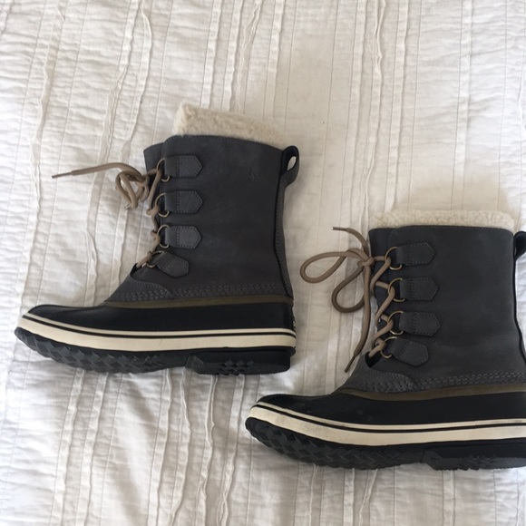 Womens Sorel Winter Boots size 8 - Picture 2 of 9